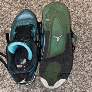 Air Jordan 4 Teal